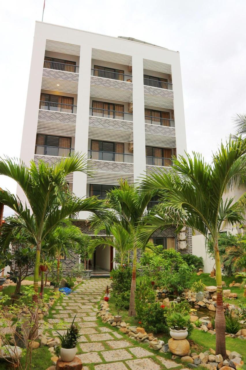 My Ca Hotel Cam Ranh Exteriör bild